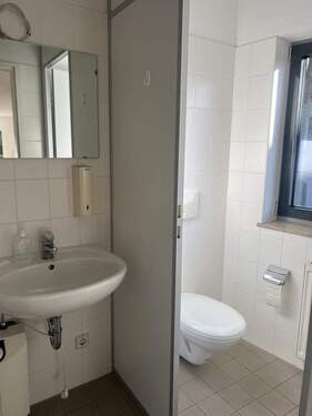 WC - 