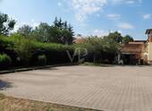Innenhof / Parkplatz - 