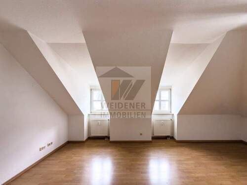 Wohnzimmer - 3 Zimmer Etagenwohnung zur Miete in Gera
