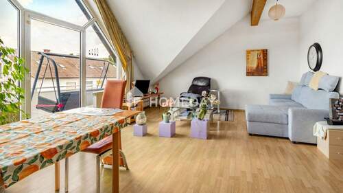 1. OG Wohnzimmer 2 - Etagenwohnung mit 73,00 m&sup2; in Maintal zum Kaufen