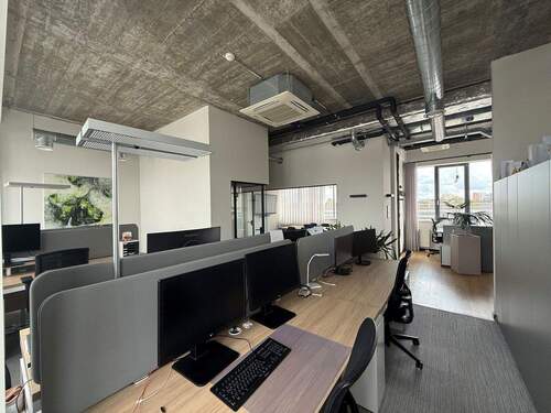 Arbeitsplatz.jpg - Moderne Einzelarbeitsplätze in erstklassiger Lage Erlangen-Süd