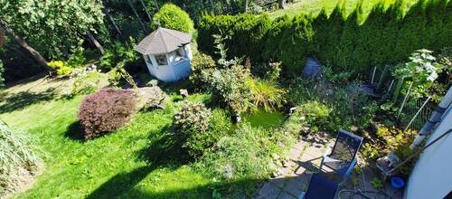Gartenteich - Mehrfamilienhaus, Wohnhaus mit 171,00 m² in Netphen / Hainchen zum Kaufen