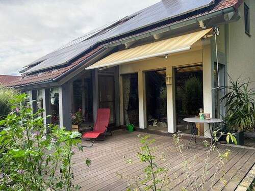 Blick auf die Terrasse - 