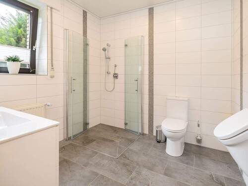 Badezimmer EG - 