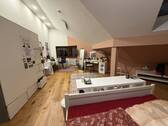 großes Zimmer DG - 