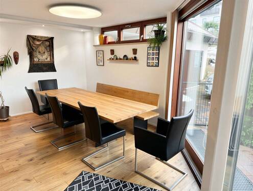 Esszimmer - 7 Zimmer Einfamilienhaus zum Kaufen in Schwäbisch Gmünd