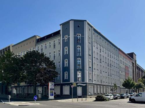 Das Haus - 2 Zimmer Etagenwohnung zum Kaufen in Berlin-Gesundbrunnen