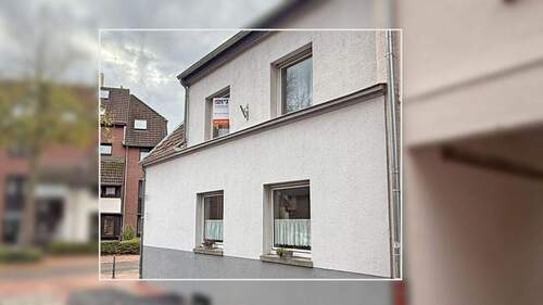 Seitenansicht - 5 Zimmer Einfamilienhaus in Moers