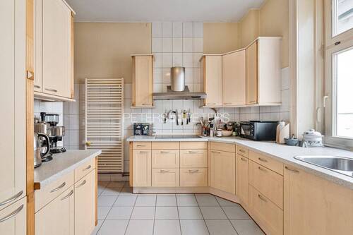 Küche Erdgeschoss - 1 Zimmer Mehrfamilienhaus, Wohnhaus in Hamburg