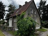Hausansicht Blick zur Straße - 