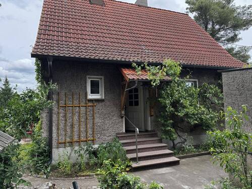 Hintereingang B.3 - 4 Zimmer Einfamilienhaus zum Kaufen in Arzberg