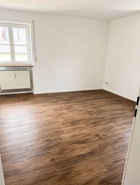Wohnzimmer - Etagenwohnung mit 50,00 m&sup2; in Donauwörth zur Miete