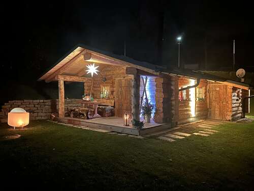 bei Nacht - 1 Zimmer Einfamilienhaus in Rodewisch
