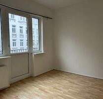 2-ZW in der Wikinger Str. 16 in Kiel zu vermieten! OTTO STÖBEN GmbH