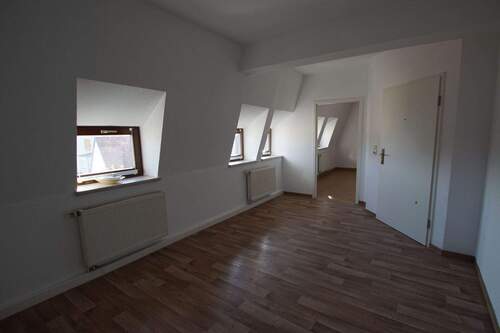 Mehrfamilienhaus 2. OG - 