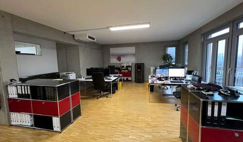 Bürofläche - ++ Repräsentative Büroeinheit in modernem Geschäftshaus mit überdachtem Stellplatz ++