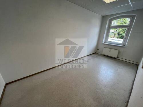 Büro 1 - 