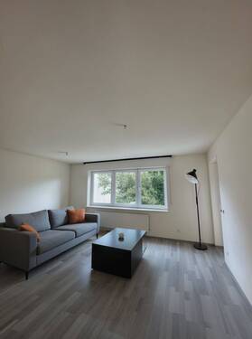 Wohnzimmer - Wohnzimmer, Modern - (KI generiert) - 