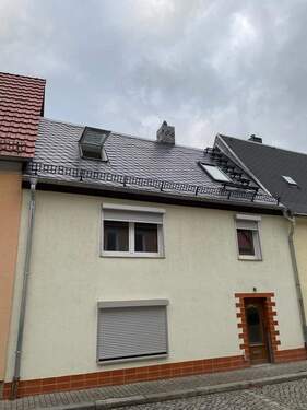 Reihenmittelhaus - 4 Zimmer Reihenmittelhaus zum Kaufen in Roßwein