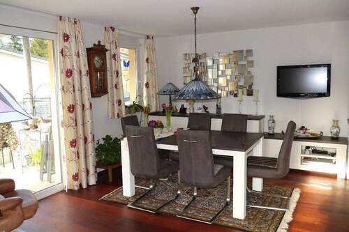 Wohn-/Esszimmer - Etagenwohnung mit 101,00 m&sup2; in Lauchringen zum Kaufen