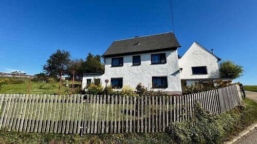 Außenansicht - Einfamilienhaus mit 90,00 m&sup2; in Königshain-Wiederau zum Kaufen