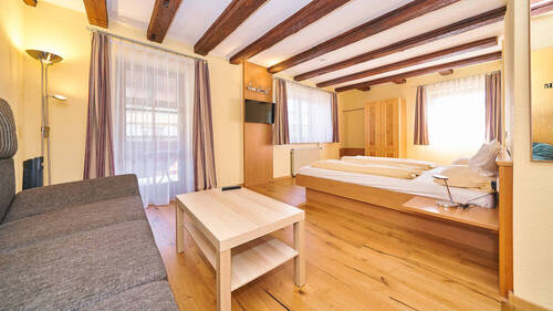 OG_Gästezimmer_mit_Balkon - 