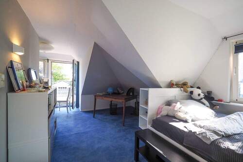 Zimmer 2 mit Balkonzugang - 