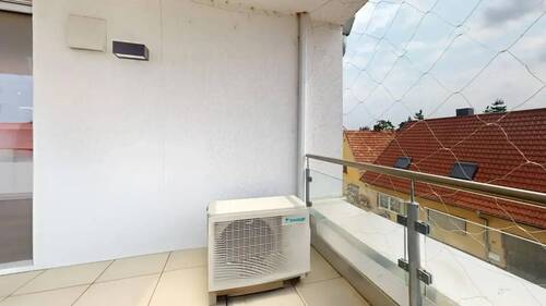 Balkon_Klimaanlage - 2 Zimmer Etagenwohnung in Altlußheim
