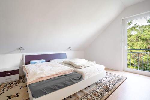 Schlafzimmer OG 1.2 - 