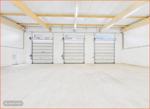 Halle-Innenansicht 3 - 