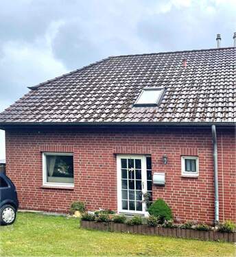 Hausansicht - Doppelhaushälfte im ländlichen Heinbockel