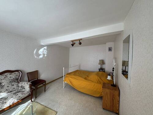 Großes Schlafzimmer im Altbau - 