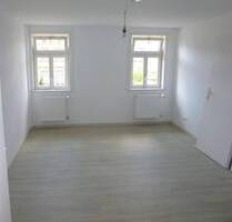 Große 3 Zimmer-Wohnung mit zwei KFZ-Stellplätze - ohne Balkon!!! - Weikersheim