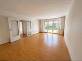 Wohn- und Esszimmer - 
