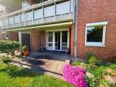 Terrasse mit Markise + Gartennutzung - 