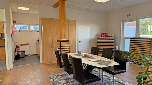 Bürofläche im Erdgeschoss - 