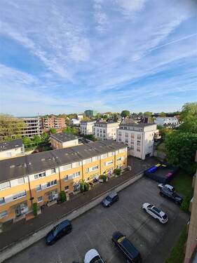 Ausblick vom Balkon, Bild 2 - 3 Zimmer Etagenwohnung zum Kaufen in Wesseling