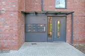Hauseingang - 4 Zimmer Etagenwohnung zur Miete in Horneburg