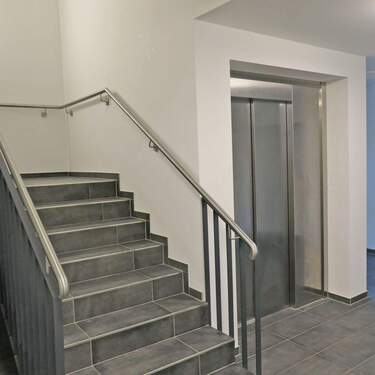 Hausflur - 4 Zimmer Etagenwohnung in Horneburg