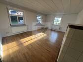 Wohnen EG - 6 Zimmer Bauernhaus, Landhaus zur Miete in Gera