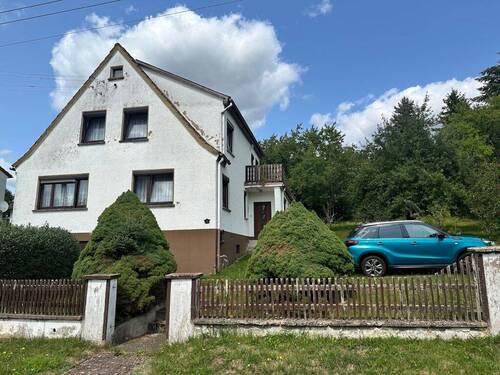 viel Platz - viele Möglichkeiten - Einfamilienhaus zum Kaufen in Rosa / Eckardts
