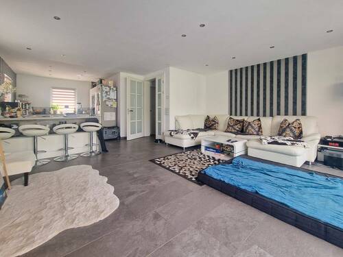 Wohnzimmer - Einfamilienhaus mit 240,00 m² in Leipzig zum Kaufen