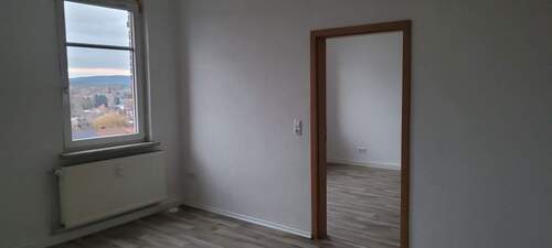 20251121_162203.jpg - Etagenwohnung mit 52,00 m&sup2; in Pößneck zur Miete