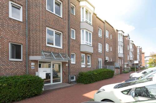 Bergstr. 2,4,6 - TMZ_2147.jpg - Renovierte 2-Zimmer-Wohnung in Bremerhaven-Geestemünde mit Balkon!