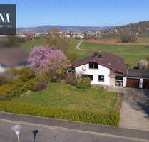Großzügiger Bungalow mit Einliegerbereich, Ausbaupotenzial und idyllischem Grundstück - Kulmbach Herlas