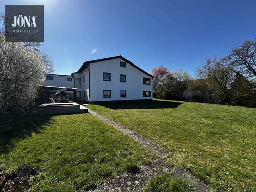 Garten - 5 Zimmer Einfamilienhaus in Kulmbach