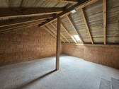 Speicher über Garage - 