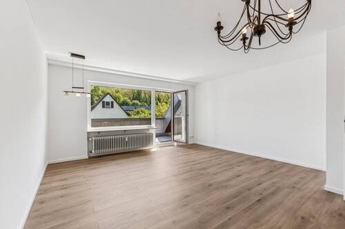 Wohn- und Essbereich - 