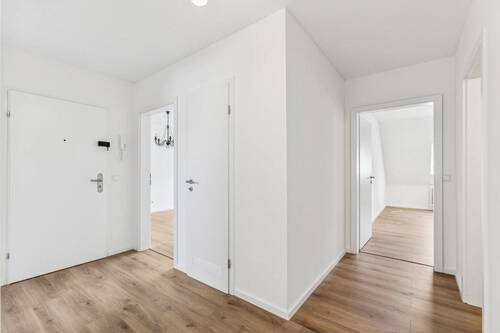 Flur - 3 Zimmer Etagenwohnung in Freiburg im Breisgau