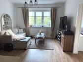 Wohnzimmer - Striesen! - Wunderschöne 2-Zimmer-Wohnung mit Wohnküche und Balkon! -reserviert-